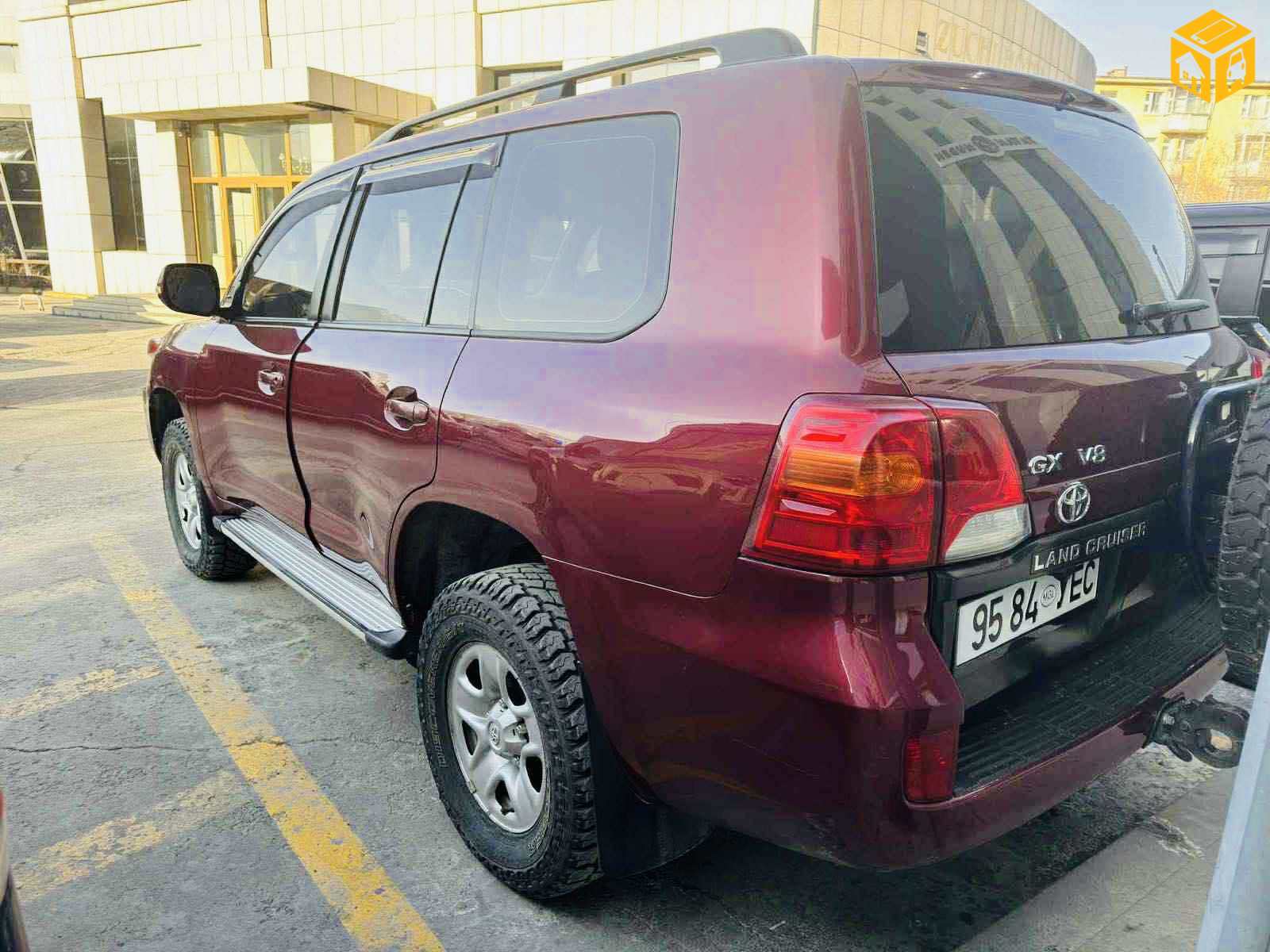 Toyota Landcruiser 200