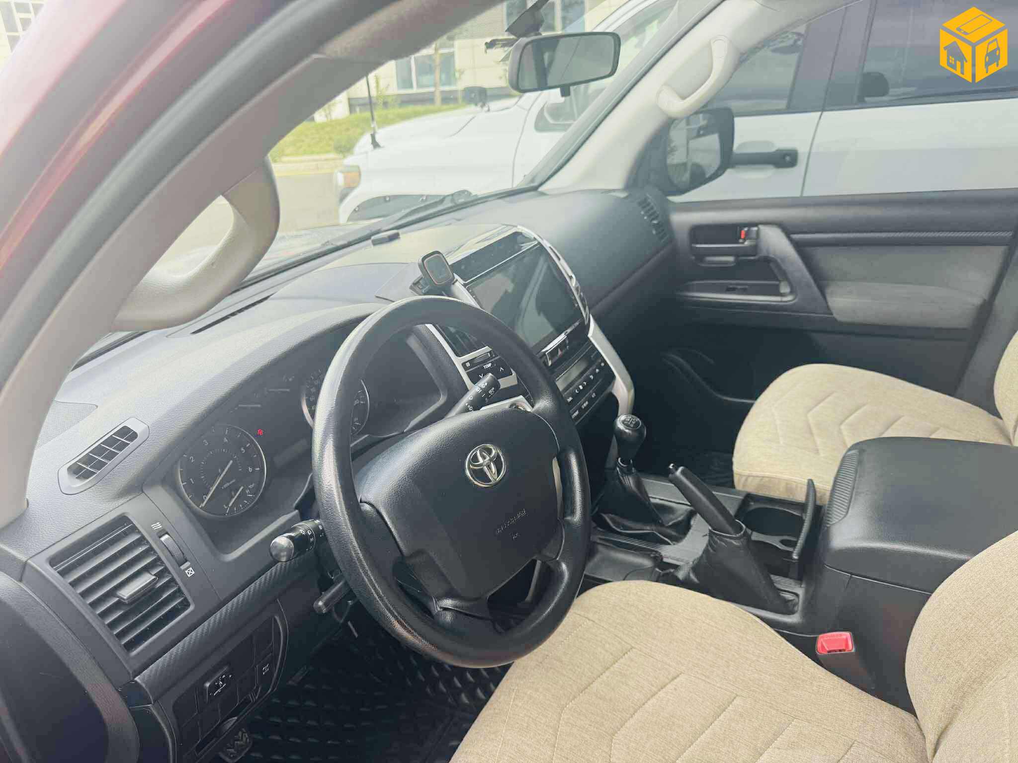 Toyota Landcruiser 200