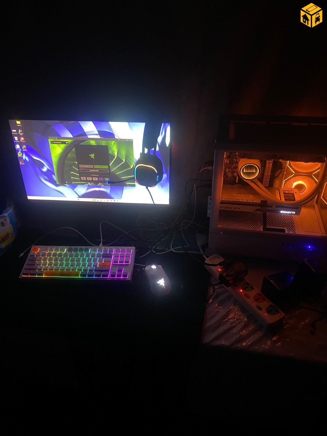 аваад сар ч болоогүй яааралтай зарна иж бүрэн