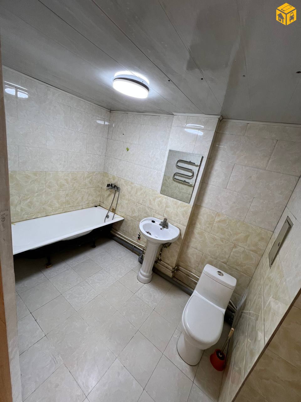 Орон сууц 2 өрөө