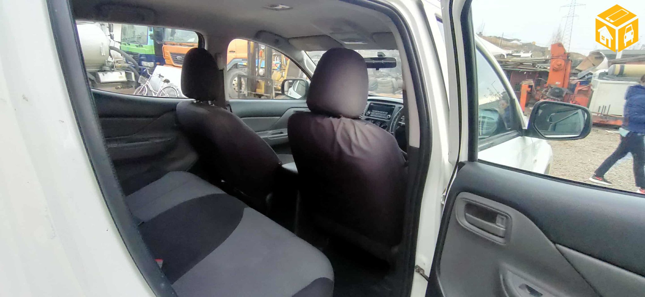 Mitsubishi L200