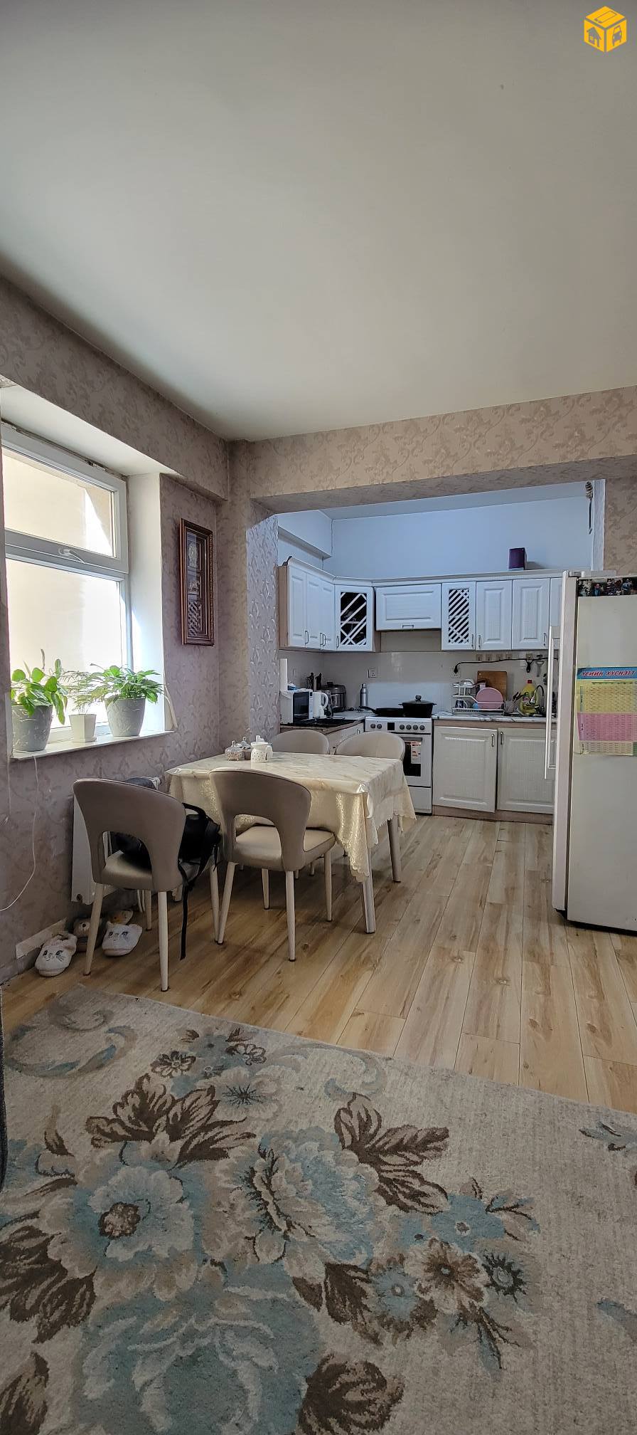 Орон сууц 2 өрөө