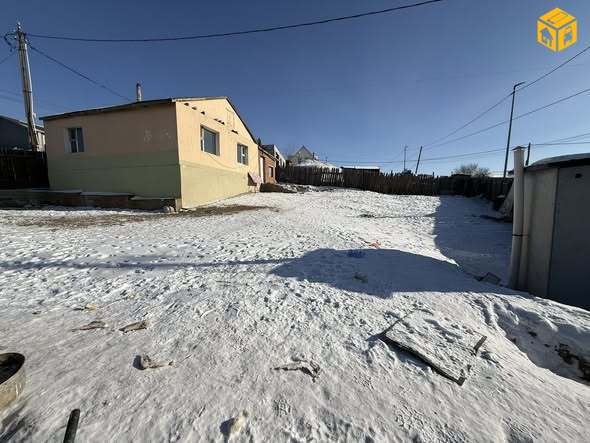 Үл хөдлөх зарна Хашаа байшин