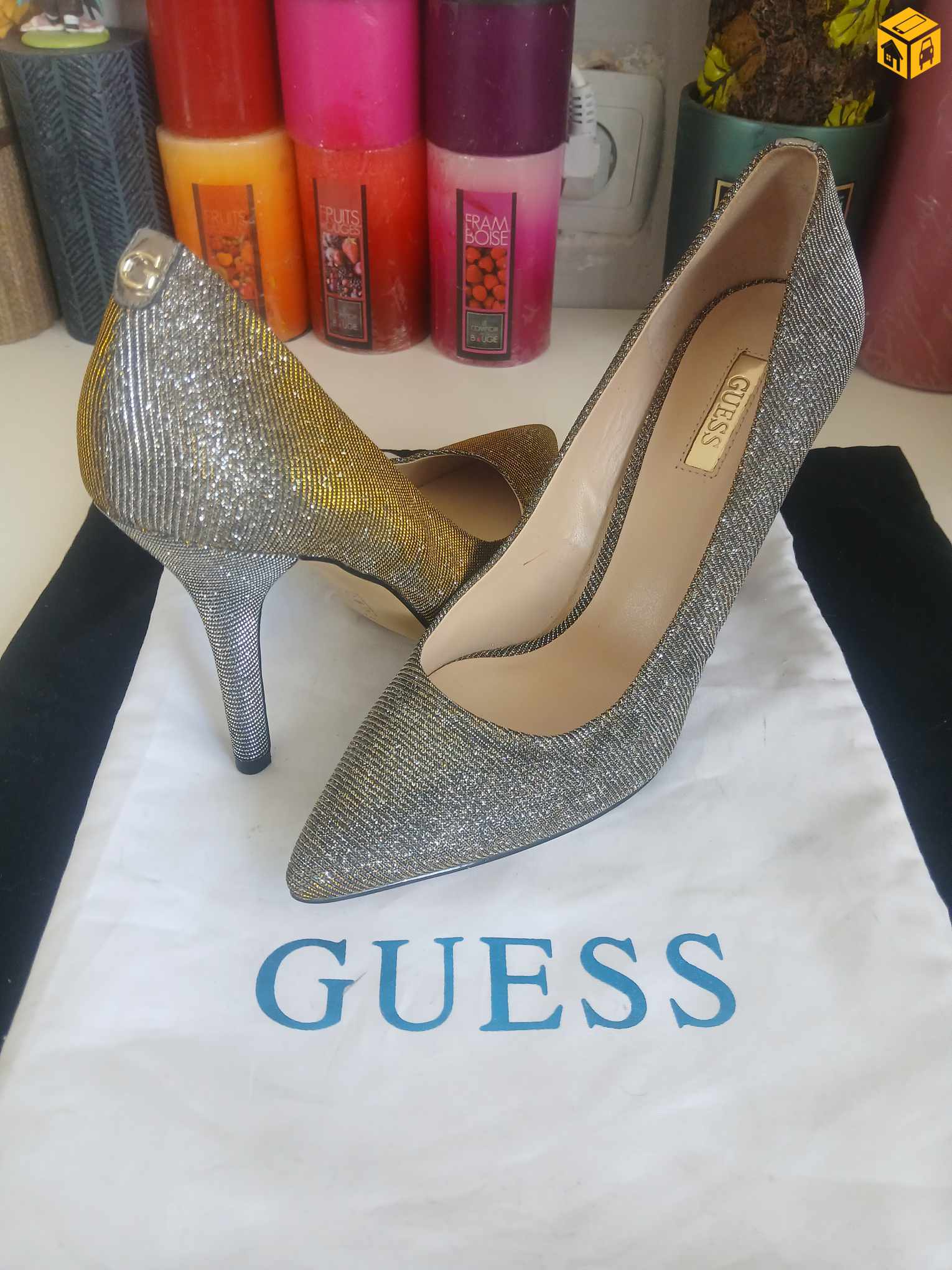 Guess хамелеон өнгөтэй 37 размер туфль