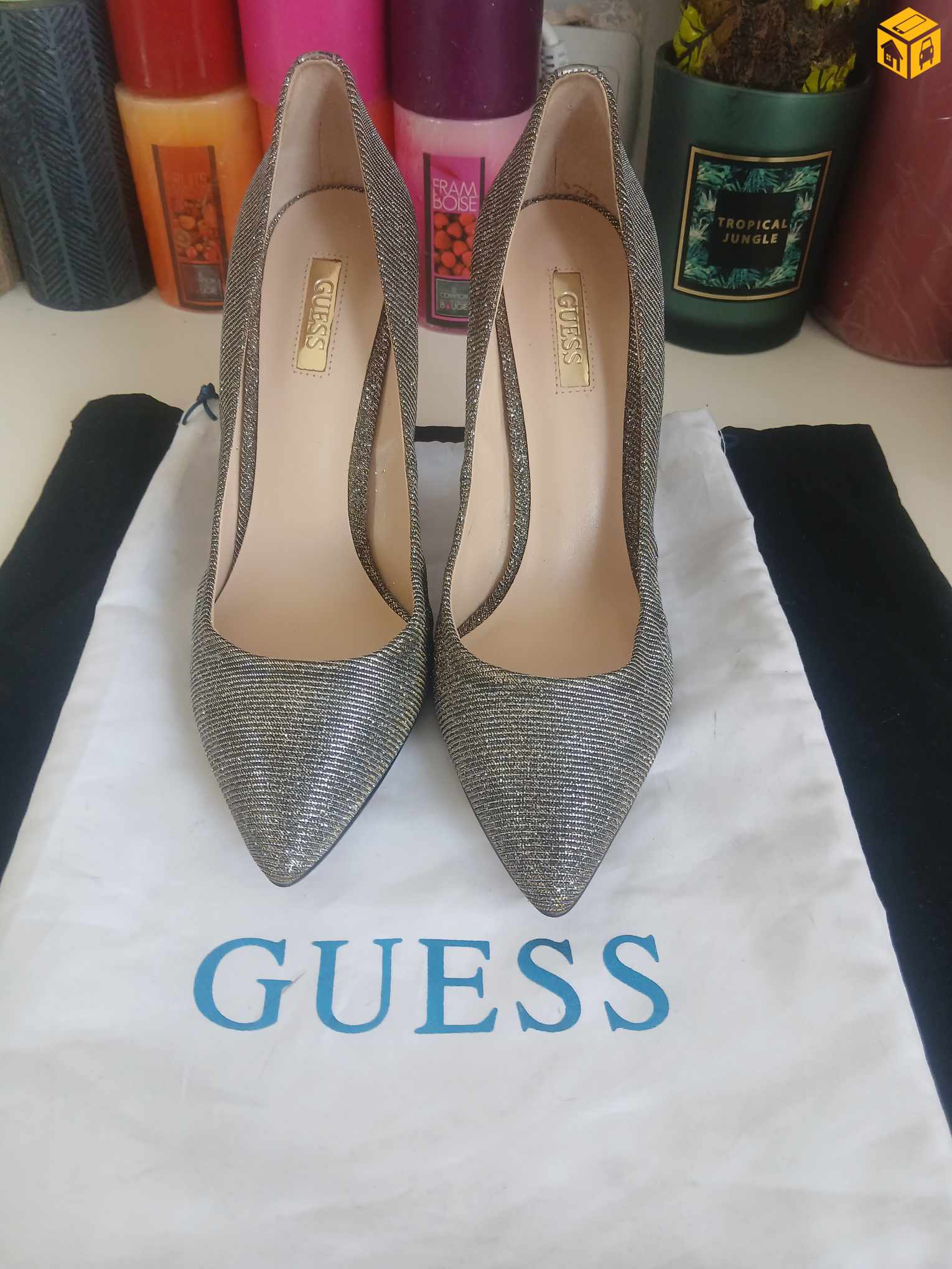 Guess хамелеон өнгөтэй 37 размер туфль
